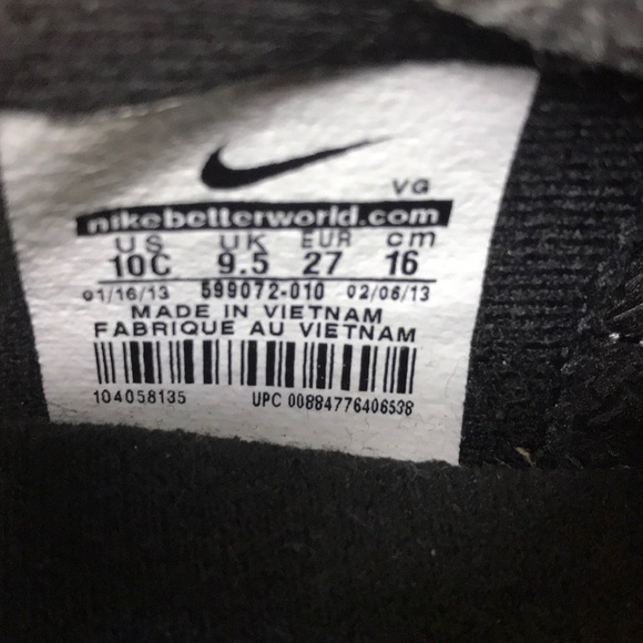 Nike Soccer Cleats - Toddler Size 10C - Picture 8 of 8